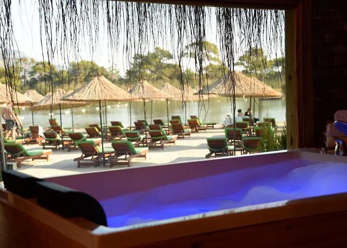 Hotel Pine & Luxury Concept Oludeniz