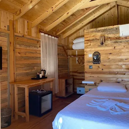 ホテル Pine & Luxury Concept