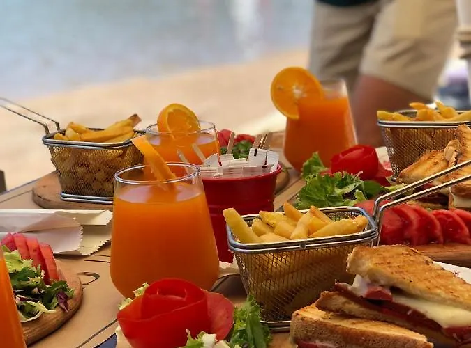 Pine & Luxury Concept Hotell