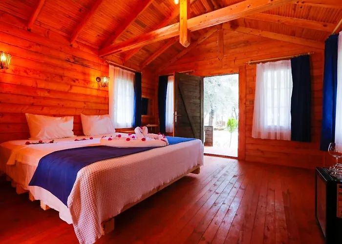 Pine & Luxury Concept Hotell Öludeniz