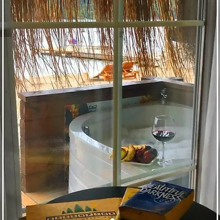 מלון Pine & Luxury Concept אולודניץ