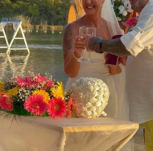 Pine & Luxury Concept Hotell Öludeniz