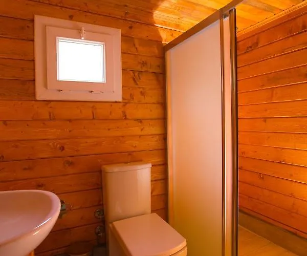 Hotell Pine & Luxury Concept *